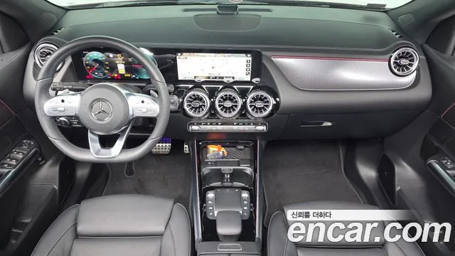 Mercedes-Benz EQA — Фото автомобиля 7