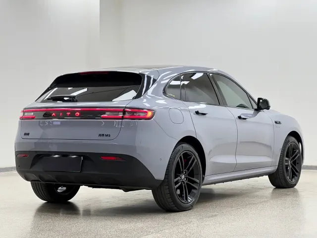 Aito M5 — Фото автомобиля 6