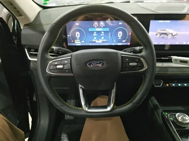 Ford Lingrui — Фото автомобиля 10