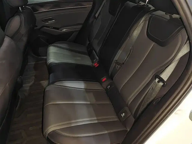 BYD Qin L — Фото автомобиля 13