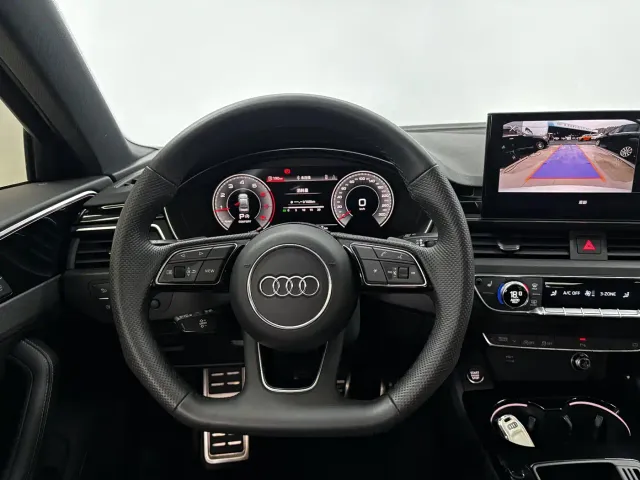 Audi A4L — Фото автомобиля 14