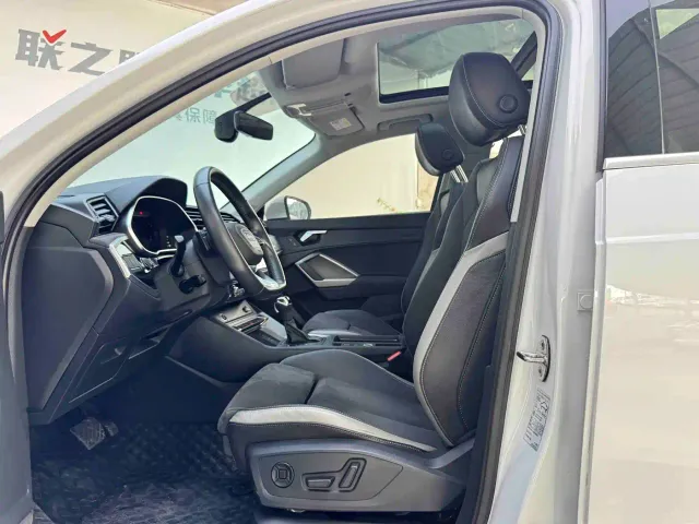 Audi Q3 — Фото автомобиля 7