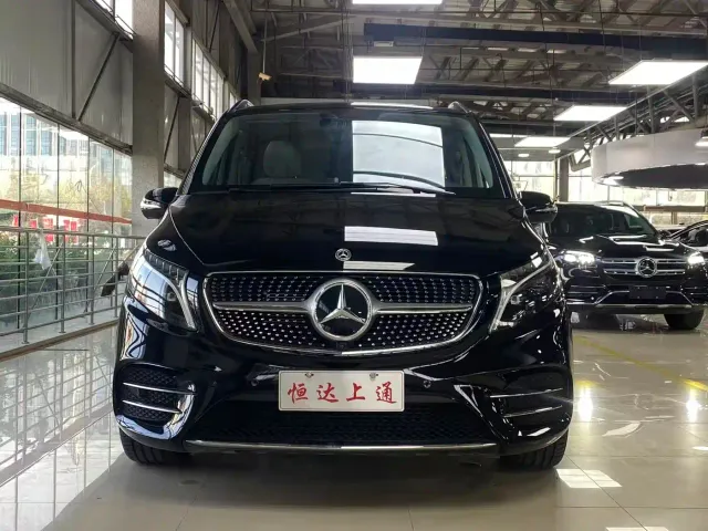 Mercedes-Benz V-Class — Фото автомобиля 21