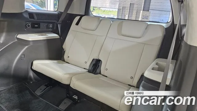 Hyundai Santa Fe MX5 — Фото автомобиля 19