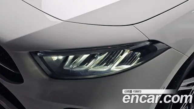 Mercedes-Benz A-Class W177 — Фото автомобиля 7