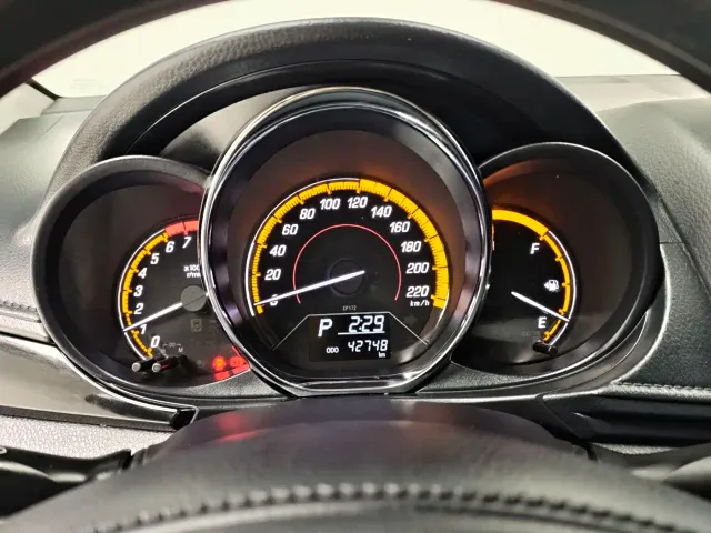 Toyota YARiS L Zhi Xuan — Фото автомобиля 14