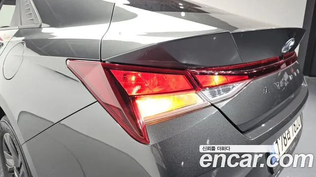 Hyundai AVANTE Avante (CN7) — Фото автомобиля 22