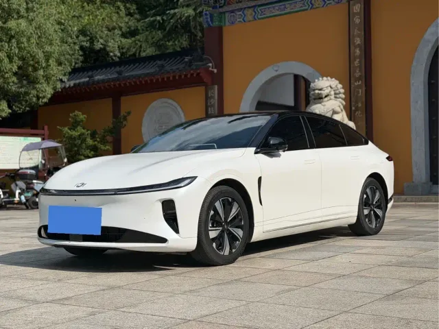 Фотография автомобиля — Changan Qiyuan A07