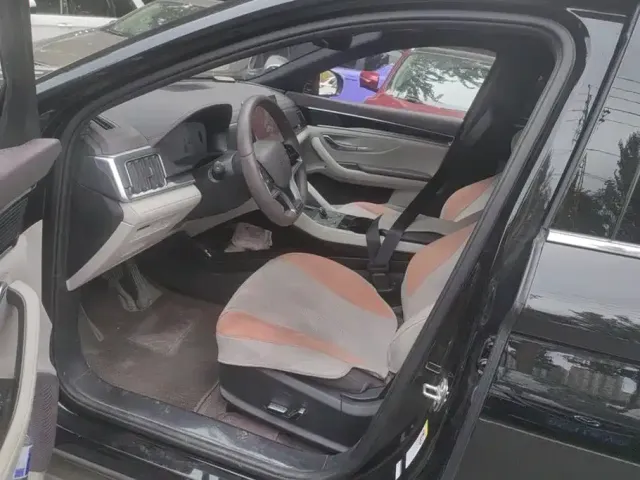 BYD Song PLUS PHEV 2025 EV 520km Premium — Фото автомобиля 9