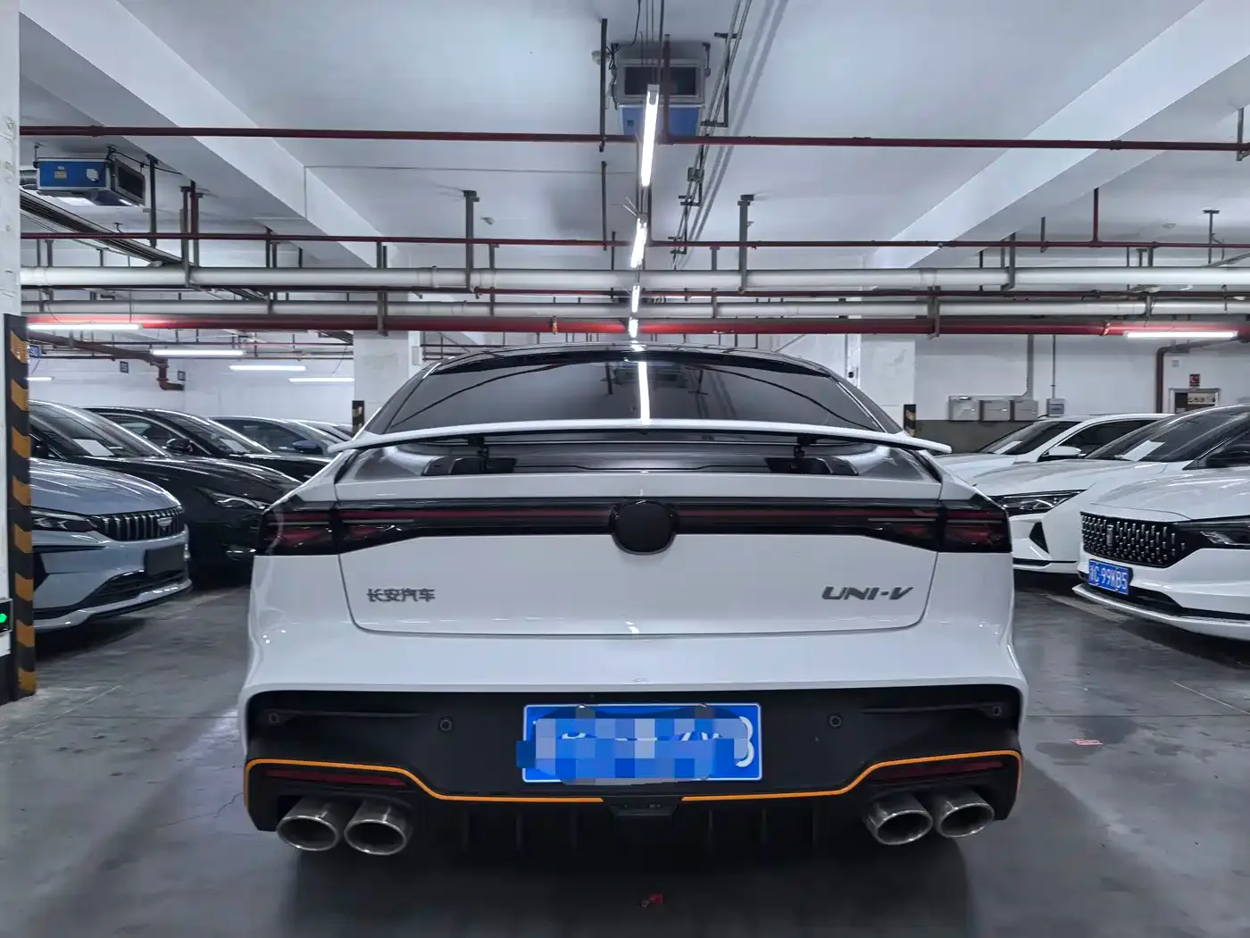 Changan Changan UNI-V 2025 1.5T 500Bar Premium Sport Model — Фото автомобиля 17