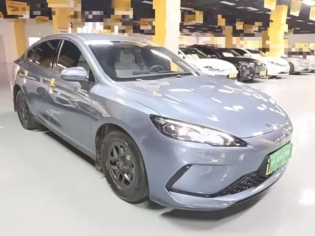 BYD Seal 05 DM-i — Фото автомобиля 3
