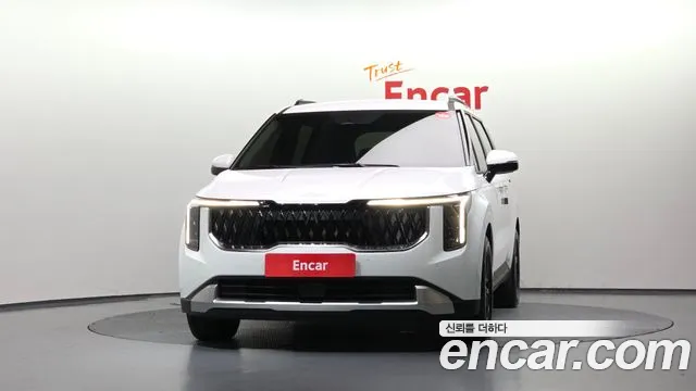 Kia Carnival — Фото автомобиля 3