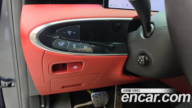 Genesis GV70 — Фото автомобиля 29