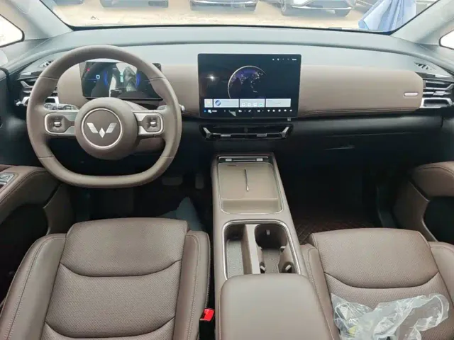 Wuling Starlight 730 — Фото автомобиля 9
