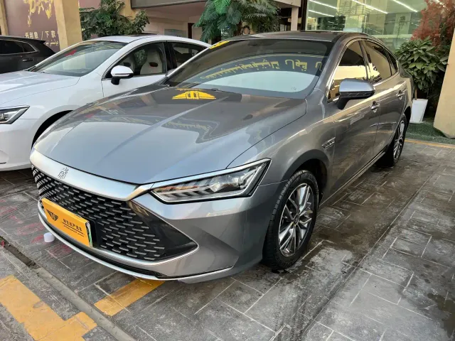 Фотография автомобиля — BYD Qin PLUS