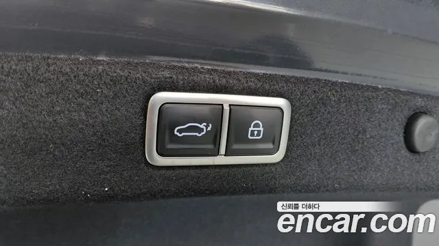 Hyundai Grandeur GN7 — Фото автомобиля 17