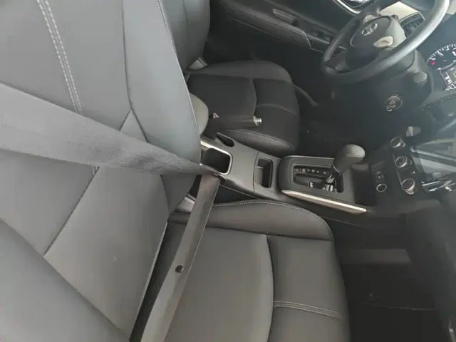 Nissan Sylphy — Фото автомобиля 24