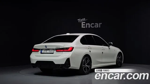 BMW 3 Series — Фото автомобиля 2