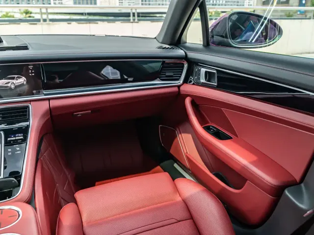 Porsche Panamera — Фото автомобиля 20