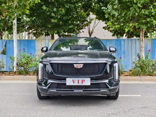 Cadillac XT5 — Фото автомобиля 2
