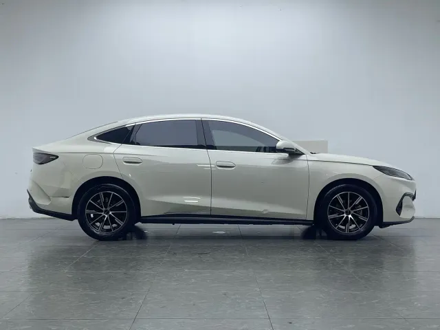 BYD Seal 06 — Фото автомобиля 9