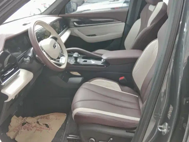 Geely Xingyue L — Фото автомобиля 9