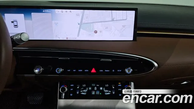 Genesis GV70 2.5T Бензин AWD — Фото автомобиля 12