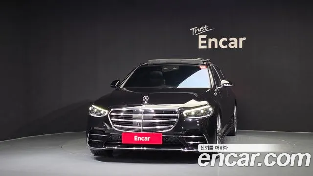 Mercedes-Benz S-Class — Фото автомобиля 2
