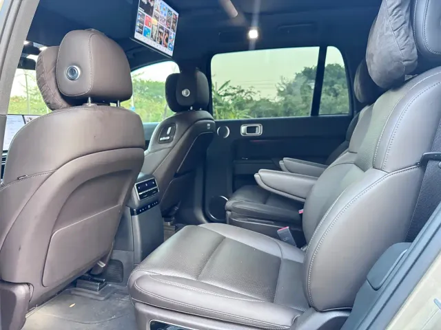 Li Auto L9 — Фото автомобиля 15