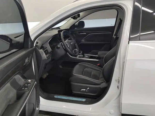 Haval H6 — Фото автомобиля 9