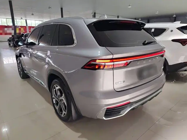 Geely Xingyue L — Фото автомобиля 4