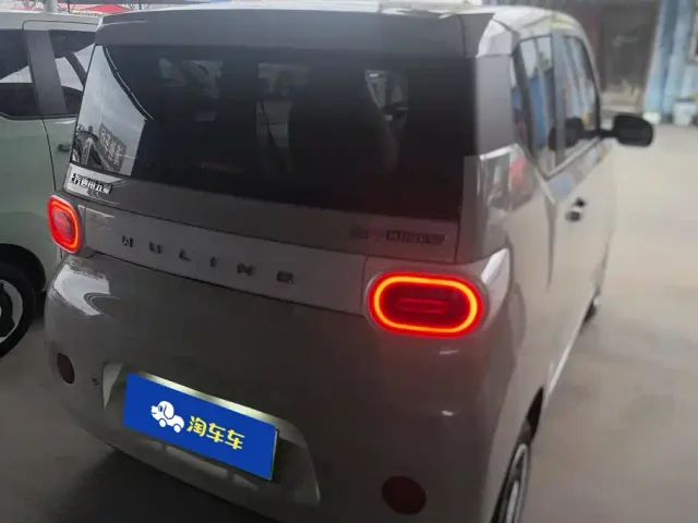 Wuling Hongguang Mini EV — Фото автомобиля 3