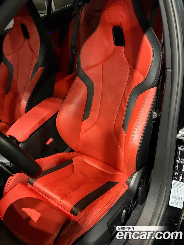 BMW 1 Series F40 — Фото автомобиля 10