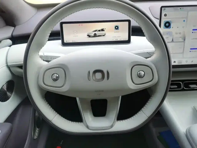 Changan Qiyuan A06 — Фото автомобиля 10