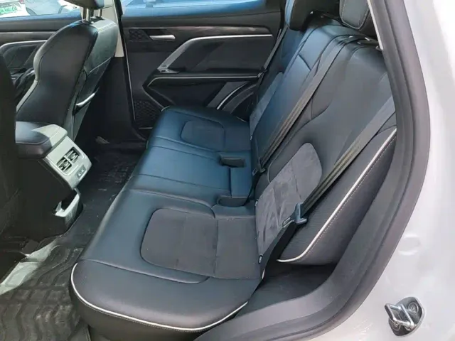 Haval H6 — Фото автомобиля 16