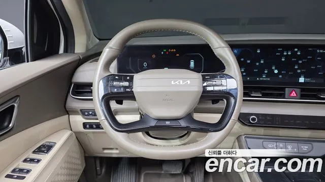 Kia Carnival Generation 4 — Фото автомобиля 13