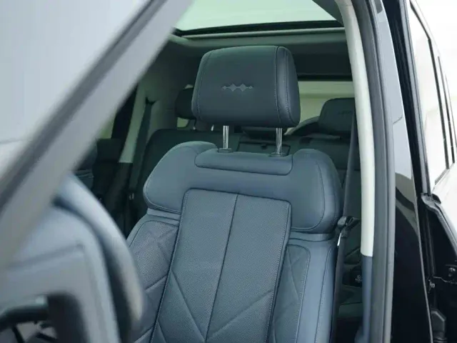 BYD FangChengBao Leopard 5 — Фото автомобиля 13
