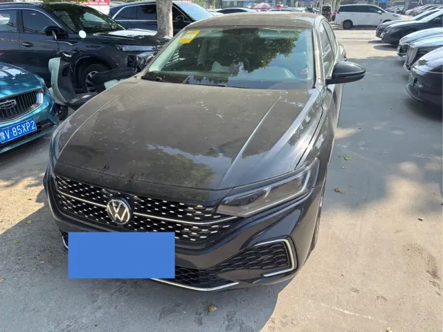 Фотография автомобиля — Volkswagen Passat