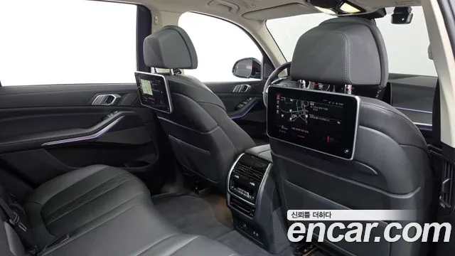 BMW X7 G07 — Фото автомобиля 29