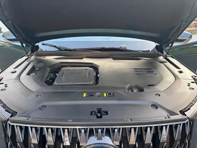 GAC Trumpchi GS8 — Фото автомобиля 17