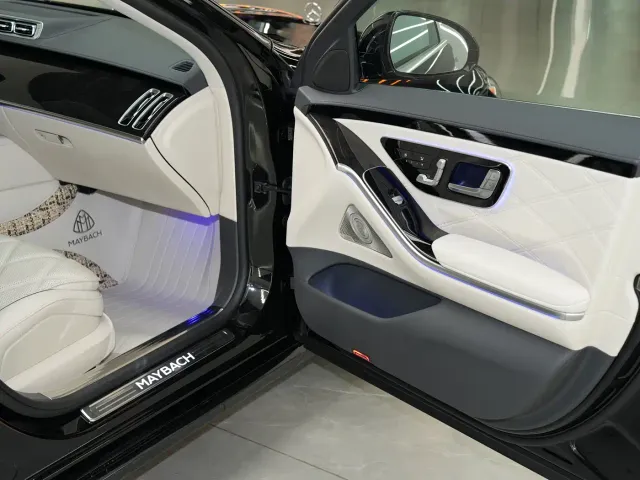 Mercedes-Benz Maybach S-Class — Фото автомобиля 22