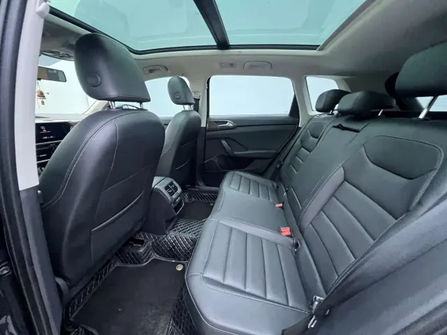 Volkswagen Tharu — Фото автомобиля 10