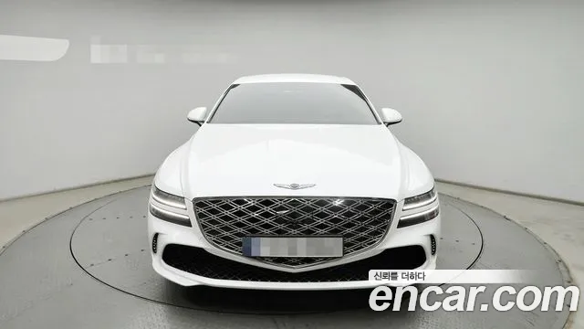 Genesis G80 Бензин 2.5 турбо AWD — Фото автомобиля 4