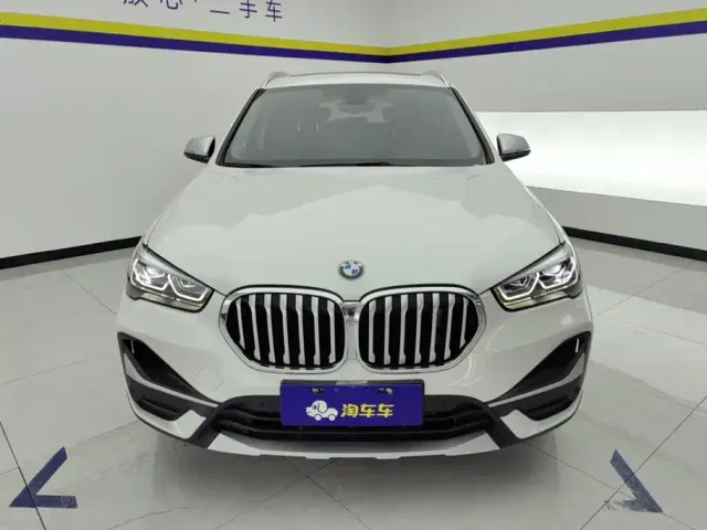 BMW X1 — Фото автомобиля 2