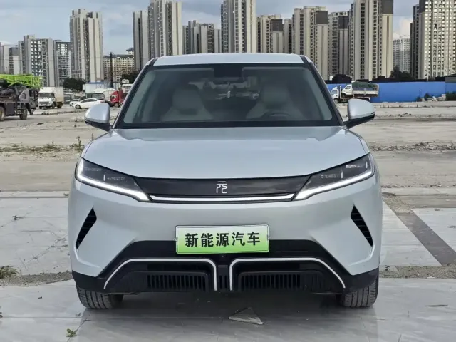 Фотография автомобиля — BYD Yuan UP