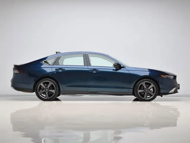 Honda Accord — Фото автомобиля 8