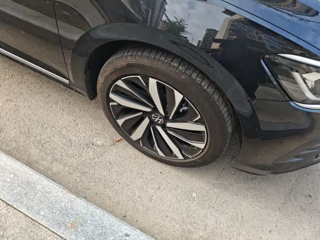 Volkswagen Passat — Фото автомобиля 24