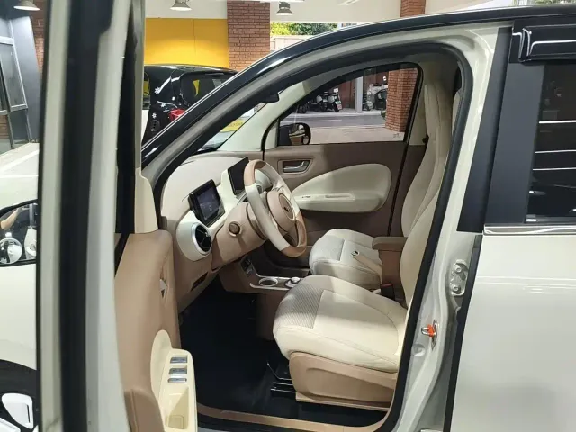 Wuling Hongguang Mini EV — Фото автомобиля 9