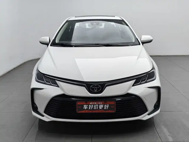 Toyota Corolla — Фото автомобиля 3