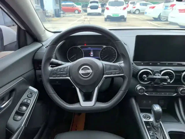 Nissan Sylphy — Фото автомобиля 10